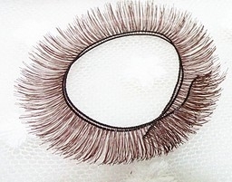 Tresse cils marron 20 cm de long et 1 cm de haut
