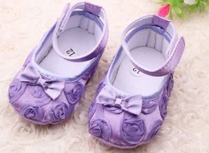 Chaussures bébé reborn réaliste