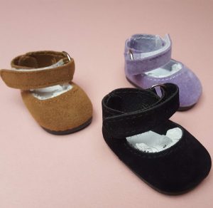 Chaussures en suédine unies