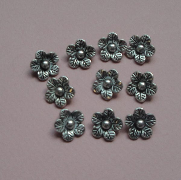 Lot de 10 pendentifs fleurs en métal pour collier de poupée au autre