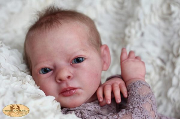 Realborn Elizabeth Awake sans corps – Image 3