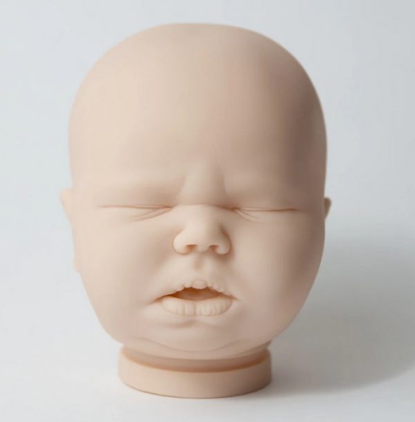 Realborn  Harlow Sleeping sans corps – Image 4