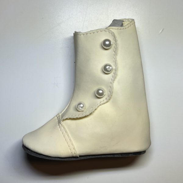 Bottes pour poupée avec perles – Image 2
